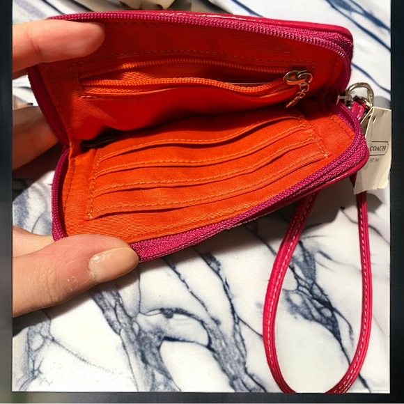 NWT coach wristlet - Picture 2 of 2